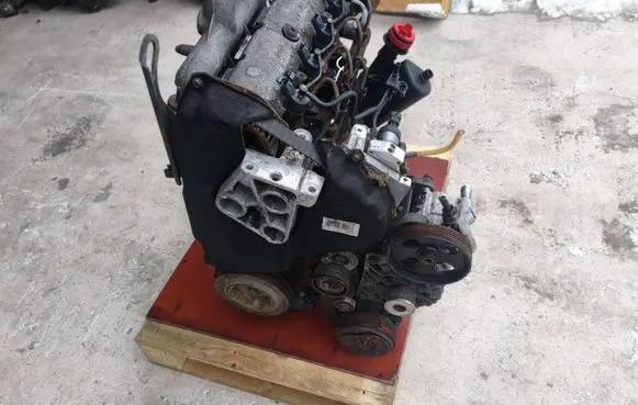 Renault Trafic II (X83) Engine F9K