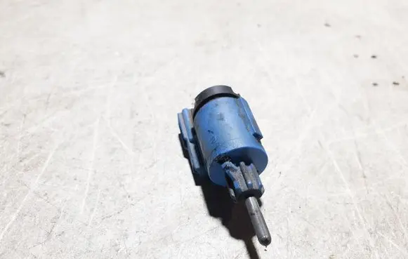 Audi A6 S6 C5 4B Brake pedal sensor switch 1J0927189E
