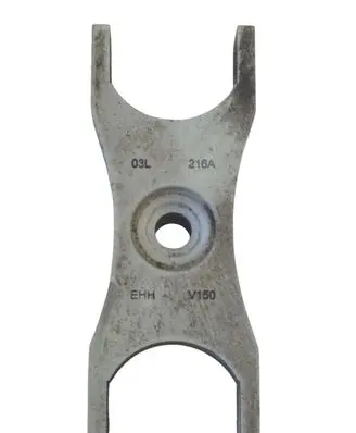 Volkswagen PASSAT B7 Fuel Injector clamp holder 03L216A