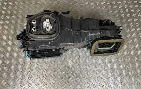 Volkswagen Golf VI Interior heater climate box assembly 1K1820303D 1K1819515