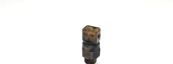 BMW 5 E34 Coolant temperature sensor 2243816