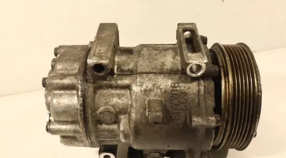Ford Focus Air conditioning (A/C) compressor (pump) 3M5H19D629DC