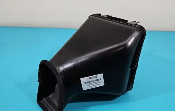 Hyundai Tucson JM Center console 28272-27250 IMPRK1408975