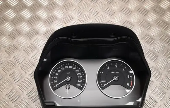 BMW 2 F45 Speedometer (instrument cluster) 9295446