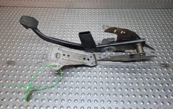 Ford Transit - Tourneo Connect Brake pedal S27705414 AV612467AE