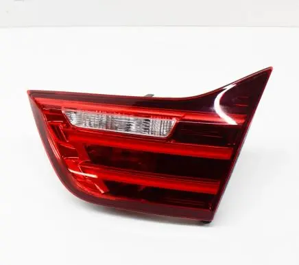 BMW M4 F82 F83 Tailgate rear/tail lights 618000E13484 8059656