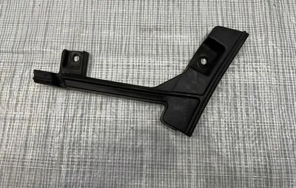Alfa Romeo Giulia Wiper trim 50558484