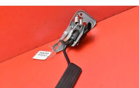 Subaru Legacy Accelerator throttle pedal 36010AG061