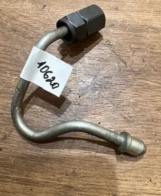 BMW 3 E90 E91 Fuel injector supply line/pipe