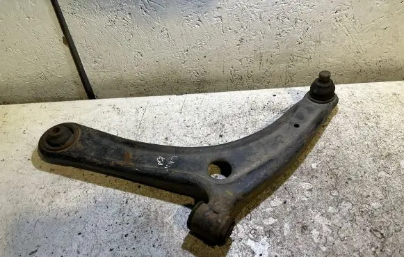Dodge Caliber Front lower control arm/wishbone