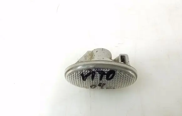 Mercedes-Benz Vito Viano W639 Front fender indicator light A6398200021