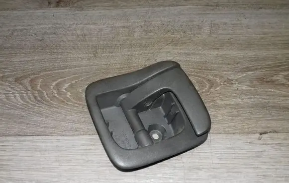 Volvo S80 Engine bonnet (hood) release handle 8650740