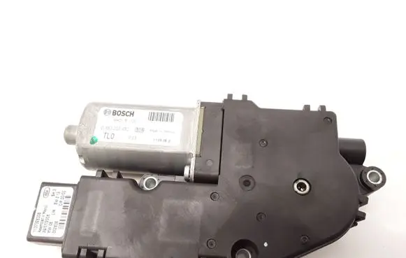 Honda Accord Sunroof motor/actuator 0390203452