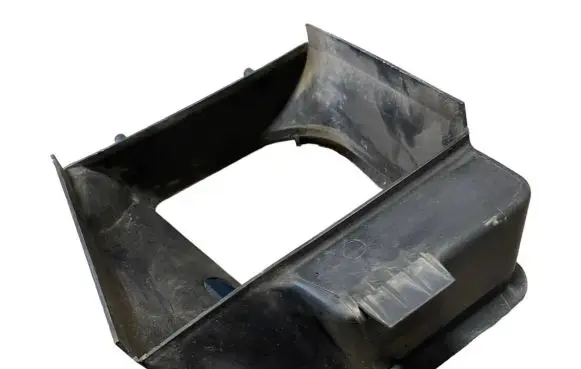 BMW 7 E38 Intercooler air guide/duct channel 2246032