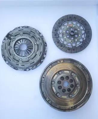 Mini One - Cooper R56 Clutch set kit C0196793 196799 C0282051