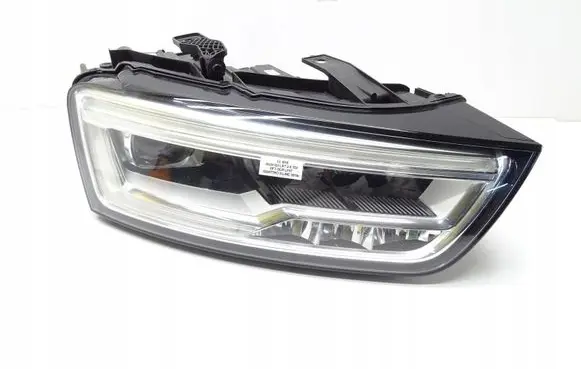 Audi Q3 8U Headlight/headlamp 8U0941034A