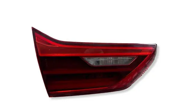 BMW 5 G30 G31 G38 Tailgate rear/tail lights 7388949 631251 631000