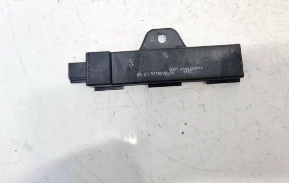 BMW 3 F30 F35 F31 Antenna control unit 6520922083202 6520-9220832-02