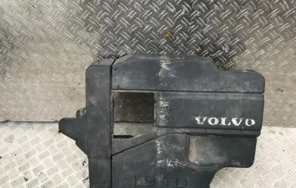 Volvo S40, V40 Engine cover (trim)