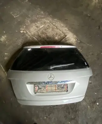 Mercedes-Benz ML W164 Tailgate/trunk/boot lid