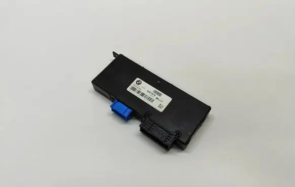 BMW 5 F10 F11 Gateway control module 9321879 61359321879 133721
