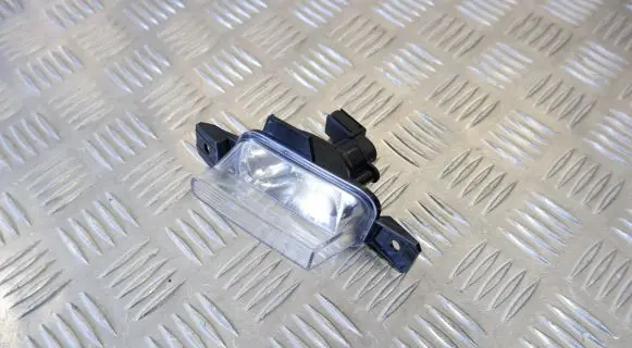 Volkswagen Tiguan Reverse light 5N0941072