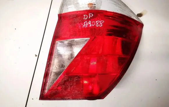 Honda FR-V Rear/tail lights