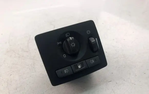 Volvo V50 Light switch 30739299
