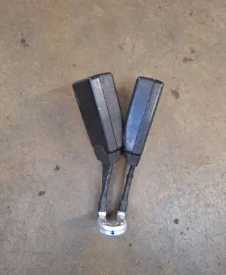 Opel Corsa C Rear seatbelt buckle 09231879F 33003601