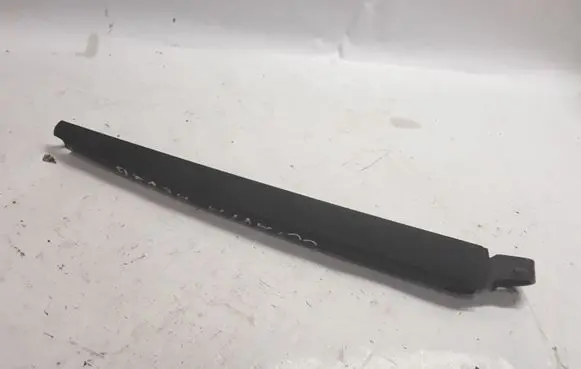 Skoda Octavia Mk2 (1Z) Rear wiper blade arm 7E0955707 180185
