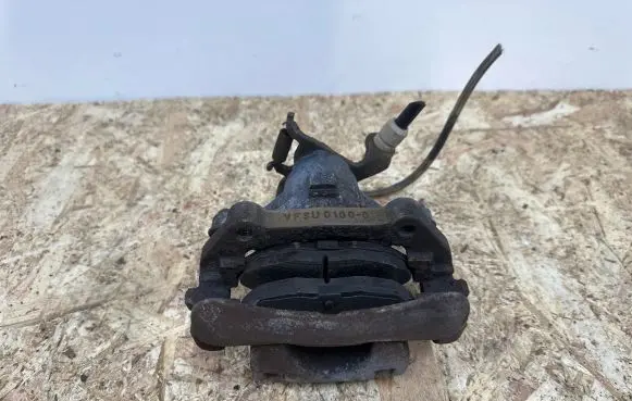 Jaguar XJ X350 Rear brake caliper VFSU01000