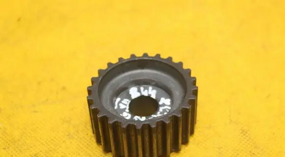 Volkswagen Golf VII Crankshaft gear 04E105263D