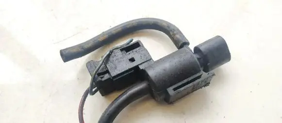 Mazda 626 Turbo solenoid valve k5t49090