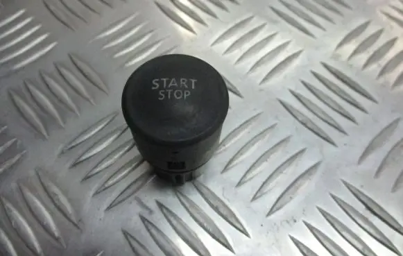 Renault Megane III Engine start stop button switch