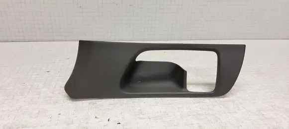Toyota Avensis T250 Front door interior handle trim 6761605020