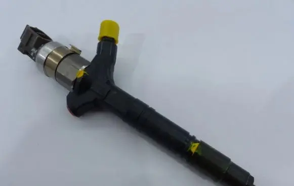 Toyota Land Cruiser (J120) Fuel injector 23670-30020 IMPRK758139