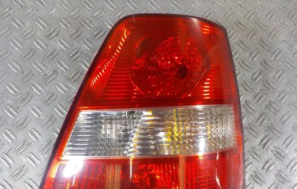 KIA Sorento Rear/tail lights