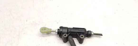 BMW 3 E46 Clutch slave cylinder 21526758822