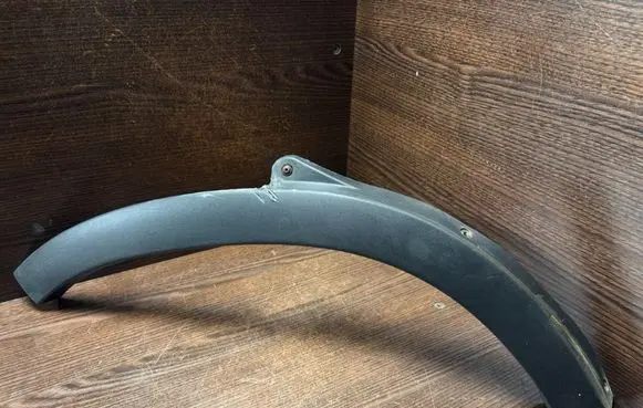 Renault Master II Front arch trim 8200197107 REL3271001