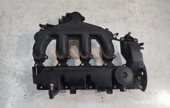 Peugeot 407 Intake manifold 9645977980