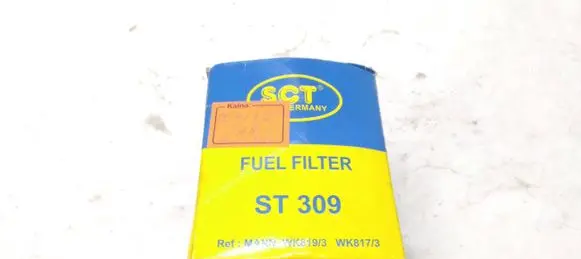 Mercedes-Benz E W124 Fuel filter ST309