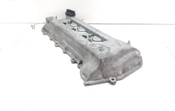 Toyota Avensis T250 Rocker cam cover 