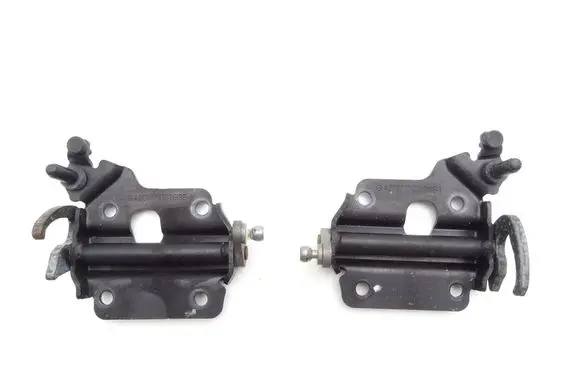 Mercedes-Benz CLK A209 C209 Convertible roof lock latch cylinder A20977000261