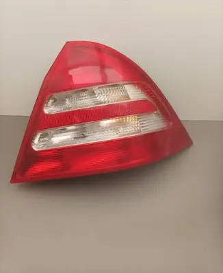 Mercedes-Benz C W203 Rear/tail lights 2038200264R