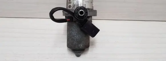 Audi A4 S4 B6 8E 8H Webasto circulation pump for autonomous heater 86238600 8E0927317 00844000