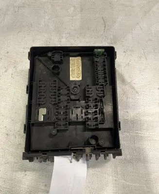 Volkswagen Golf Plus Fuse module 1K0937125A 017183071