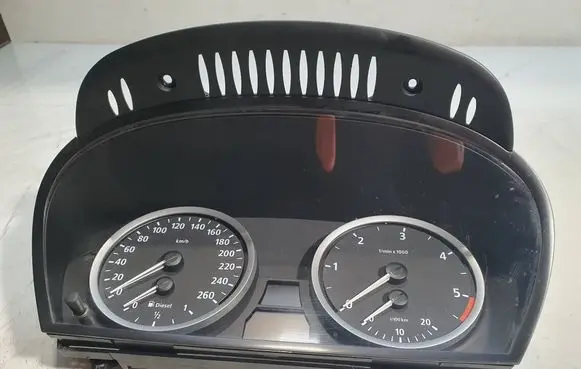 BMW 5 E60 E61 Speedometer (instrument cluster) 6958600 62116958600 110080213
