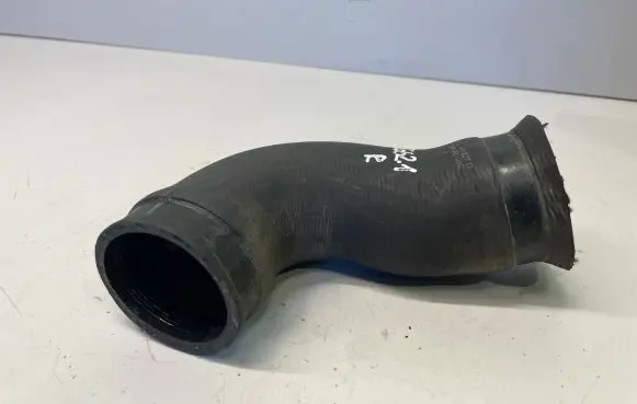 Audi A4 S4 B7 8E 8H Intercooler hose/pipe 8E0145837G