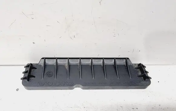 Battery bracket