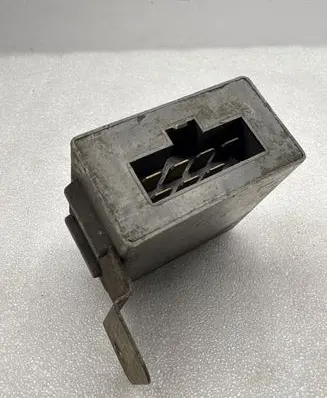 Nissan PickUp Other relay 28510-40F60